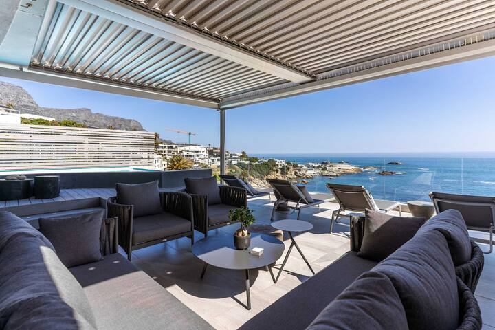 Barley Beach Luxury Penthouse – Camps Bay gallery image 3