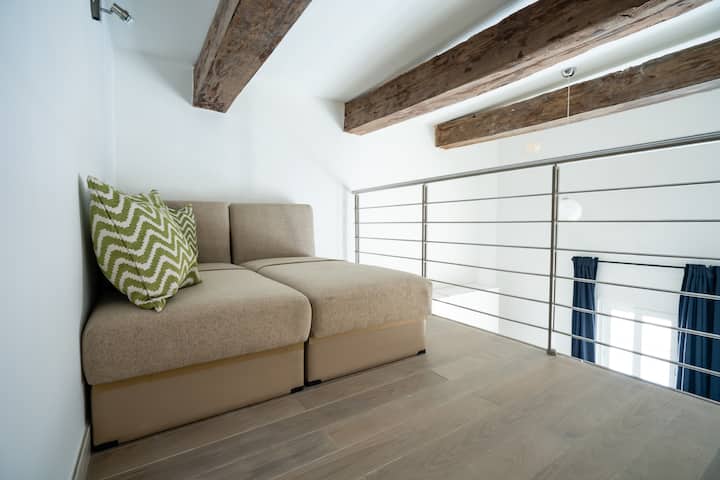 Cozy Maltese Loft Apartment - Valeta