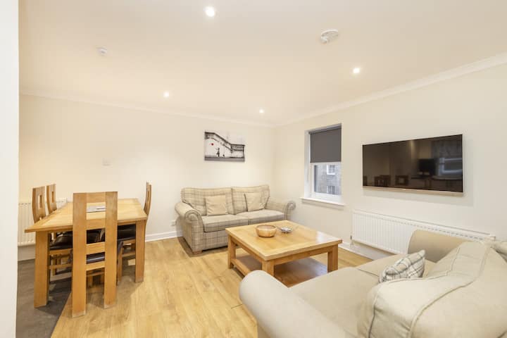 Edinburgh Apartments For Rent Gorgeous Apartment near Edinburgh Castle - Apartments for Rent in ...