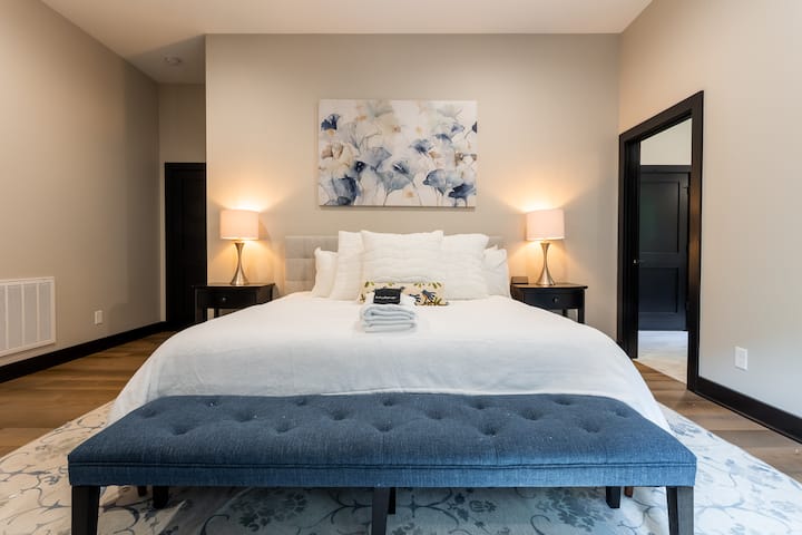 Dormitorio principal | Cama king | Planta principal