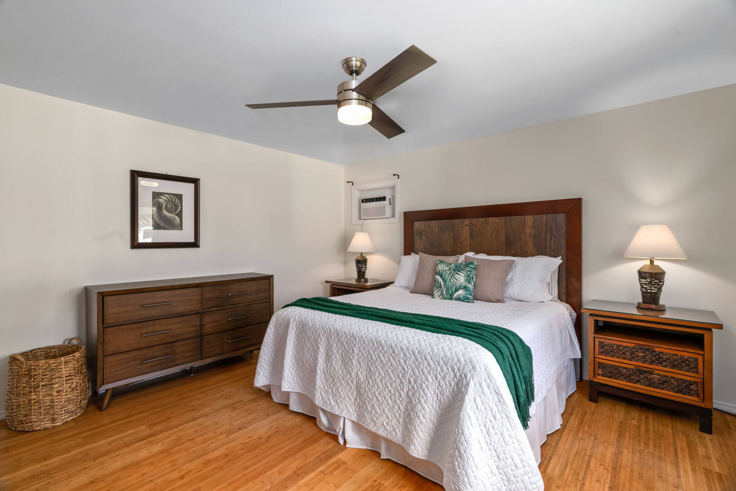 Home in Princeville · ★4.87 · 4 bedrooms · 5 beds · 3 baths - Image 14