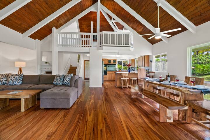 (3982) Stunning Kalakaua 4br 3ba Princeville Home