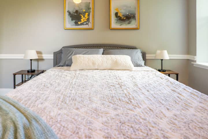 Კომფორტული საწოლი ახალი ხაზებით