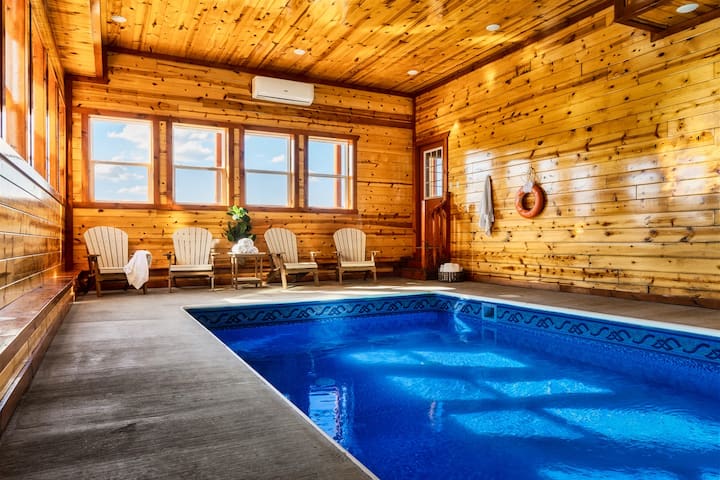 Stunning View | Indoor Pool | Sleeps 24 | Hot Tub - Pigeon Forge