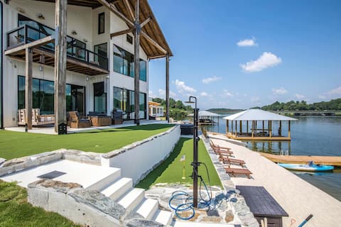 Sunset Rock by Big Fish Real Estate Group at Lake