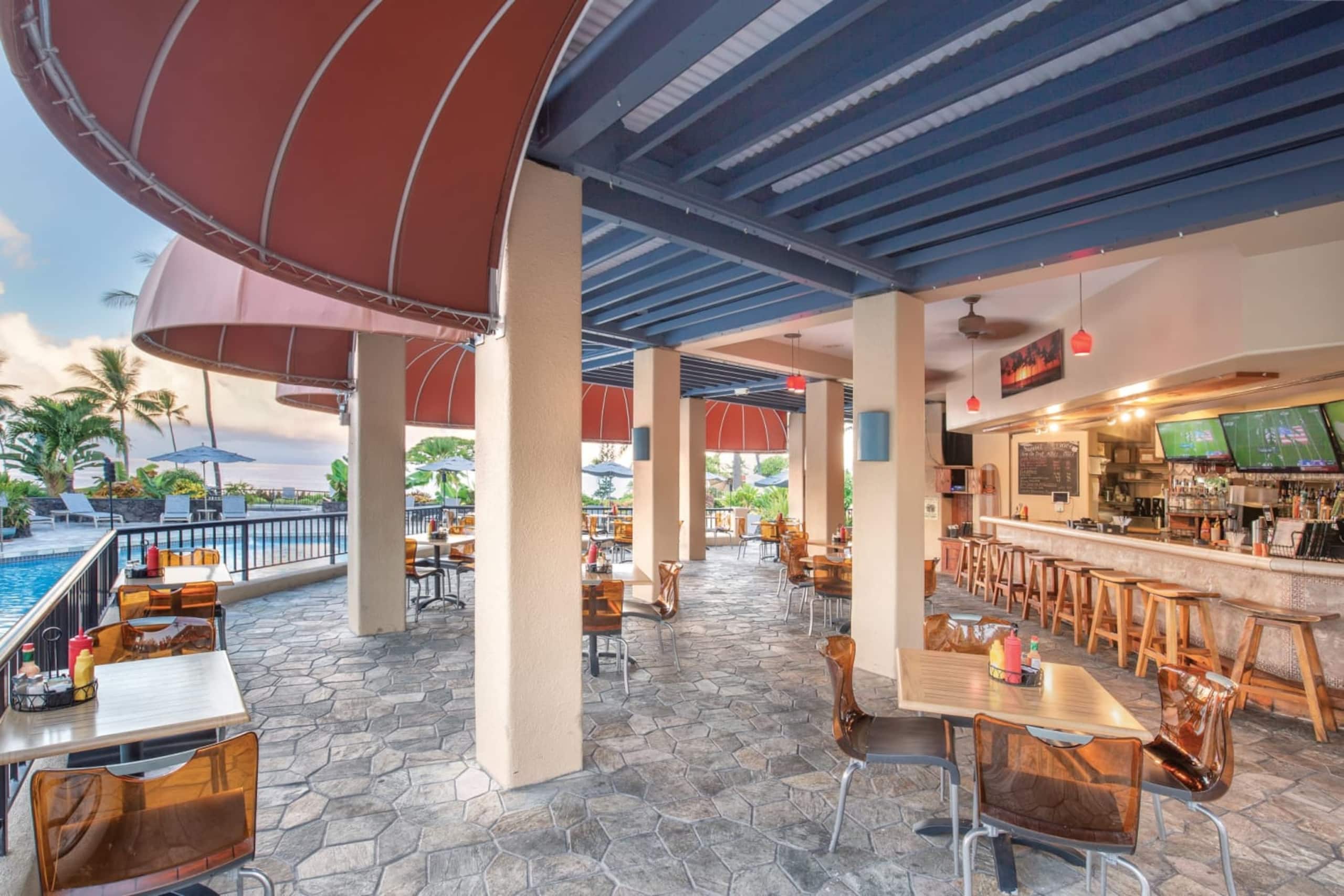Condo in Kailua-Kona · ★5.0 · 2 bedrooms · 4 beds · 1 private bath - Image 7