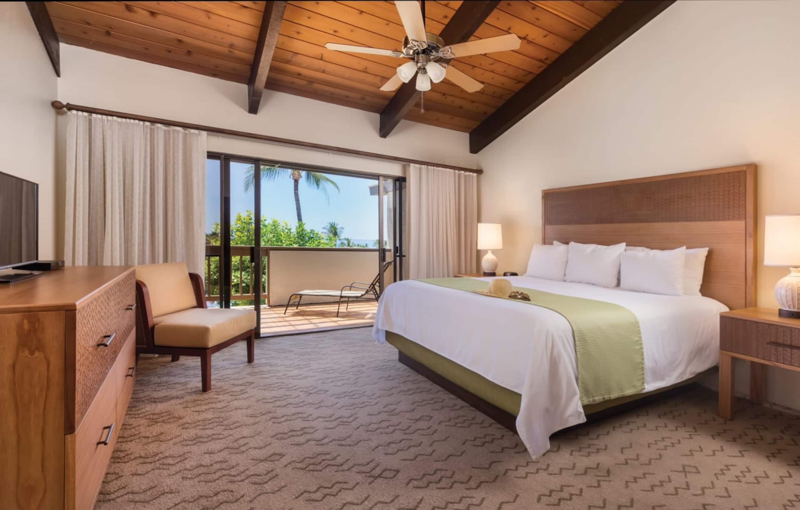 Condo in Kailua-Kona · ★5.0 · 2 bedrooms · 4 beds · 1 private bath - Image 34