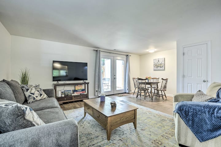 Walk To Dtwn & Breweries: Townhome In Cary! - Apex, NC