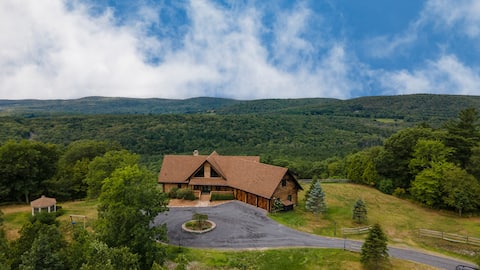 Chester by AvantStay | Secluded Home + Great Views