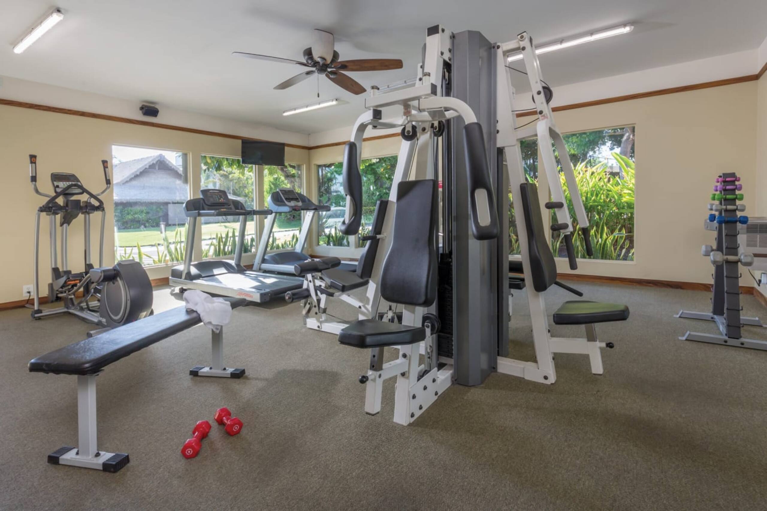 Condo in Kailua-Kona · ★5.0 · 2 bedrooms · 3 beds · 2 private baths - Image 6