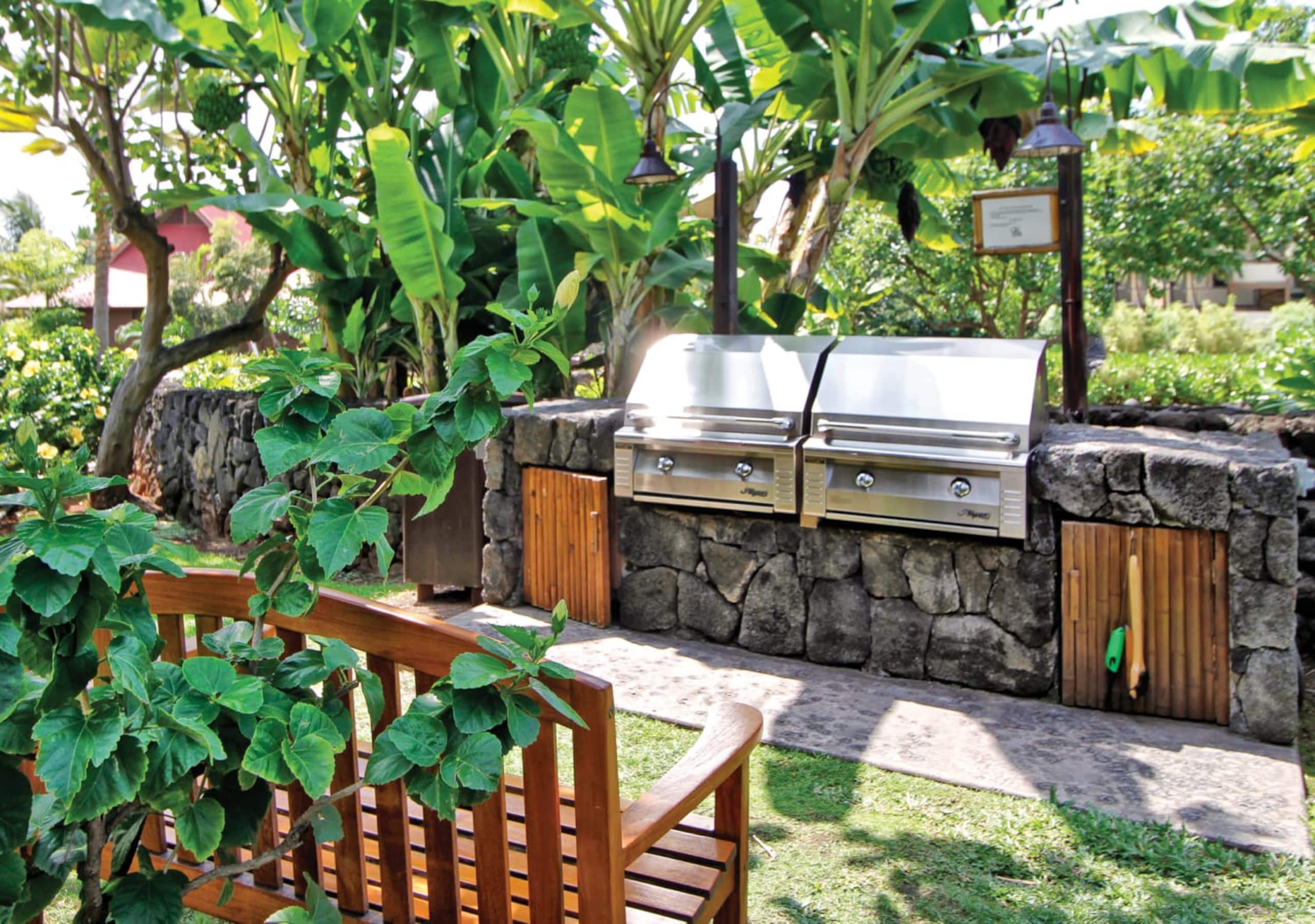 Condo in Kailua-Kona · ★4.91 · 2 bedrooms · 3 beds · 2 private baths - Image 7