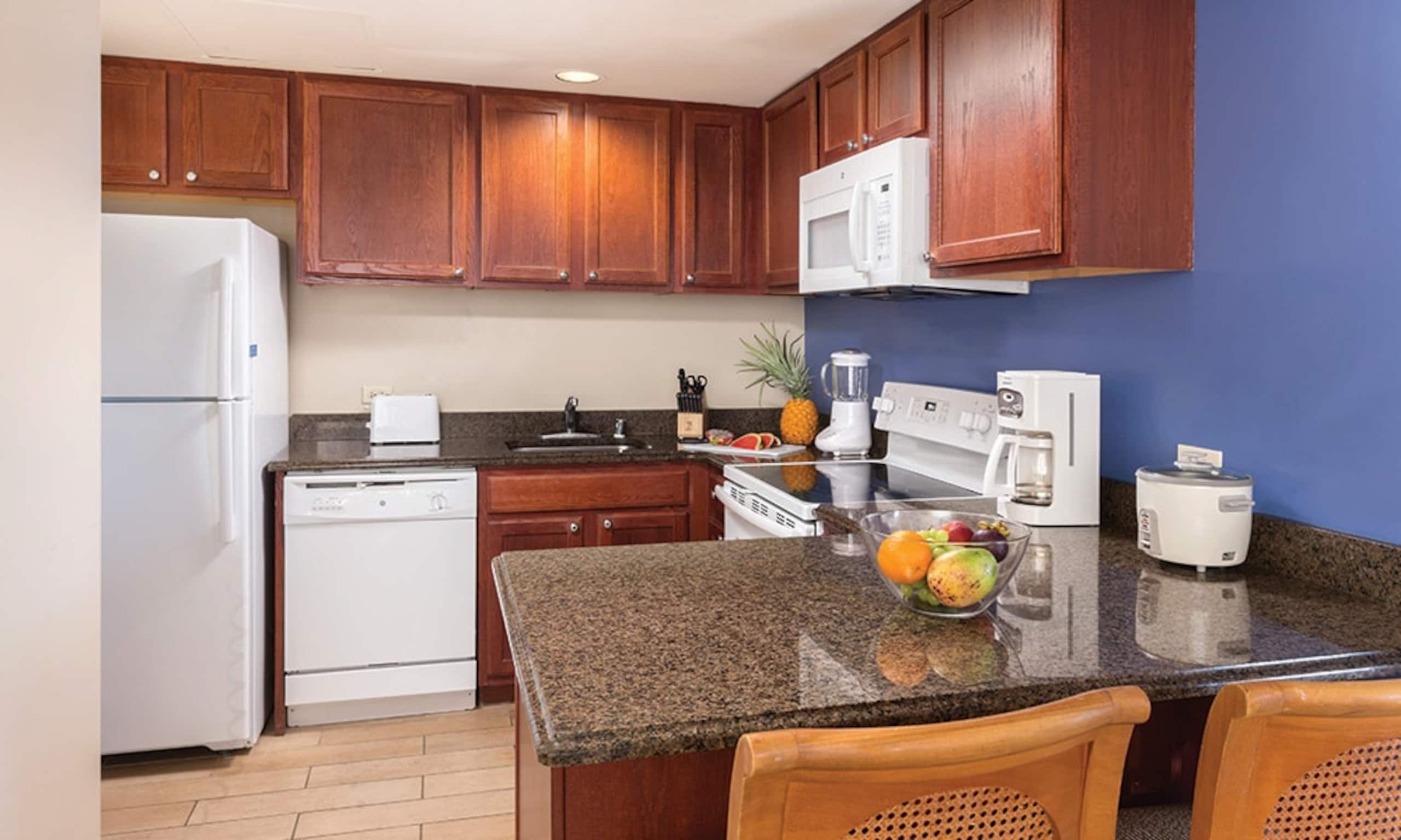 Condo in Kailua-Kona · ★4.89 · 2 bedrooms · 3 beds · 2 private baths - Image 30