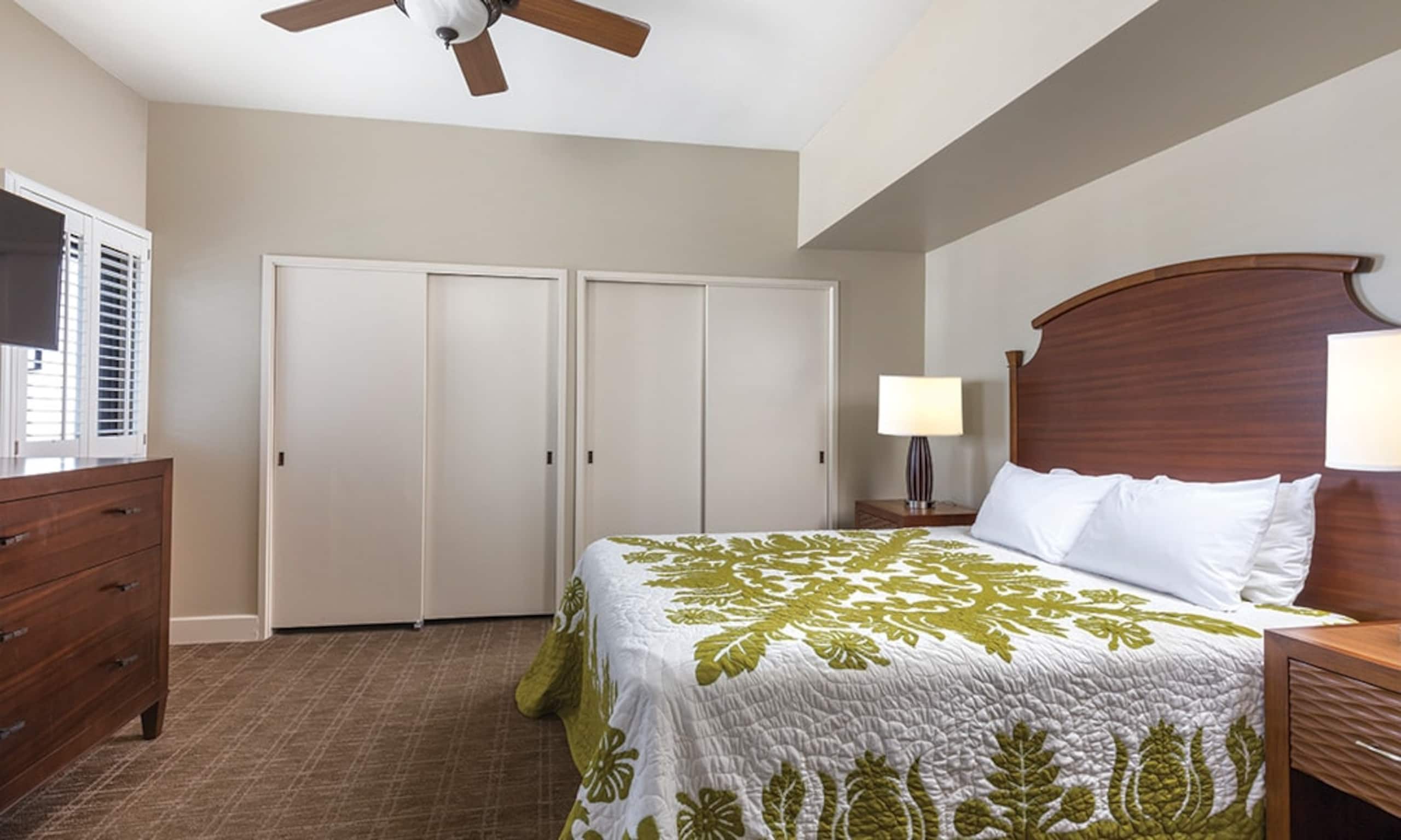 Condo in Kailua-Kona · ★4.6 · 2 bedrooms · 3 beds · 2 private baths - Image 33