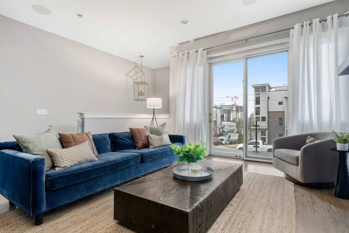 Hallson Hospitality Co managed Airbnb listing 1