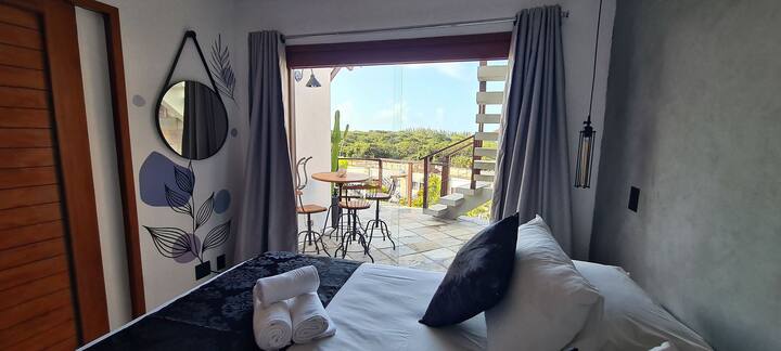 عرض (من العقار / الغرفة)