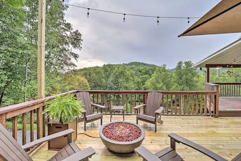 Riverfront Sugar Grove Home: Hot Tub & Views!