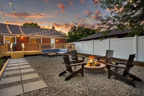 Stunning, Renovated 4BR/3.5BA with Backyard!