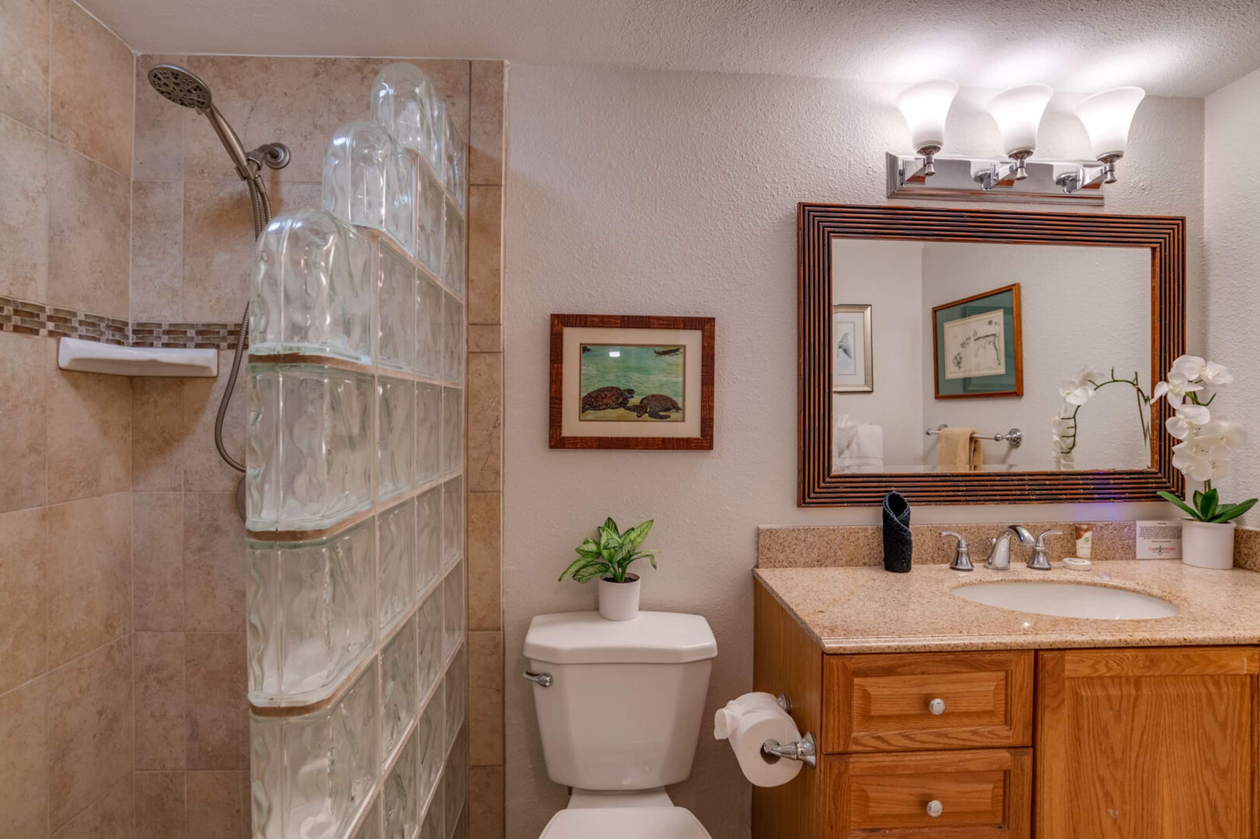 Condo in Wailuku · ★4.65 · 2 bedrooms · 3 beds · 2 baths - Image 20