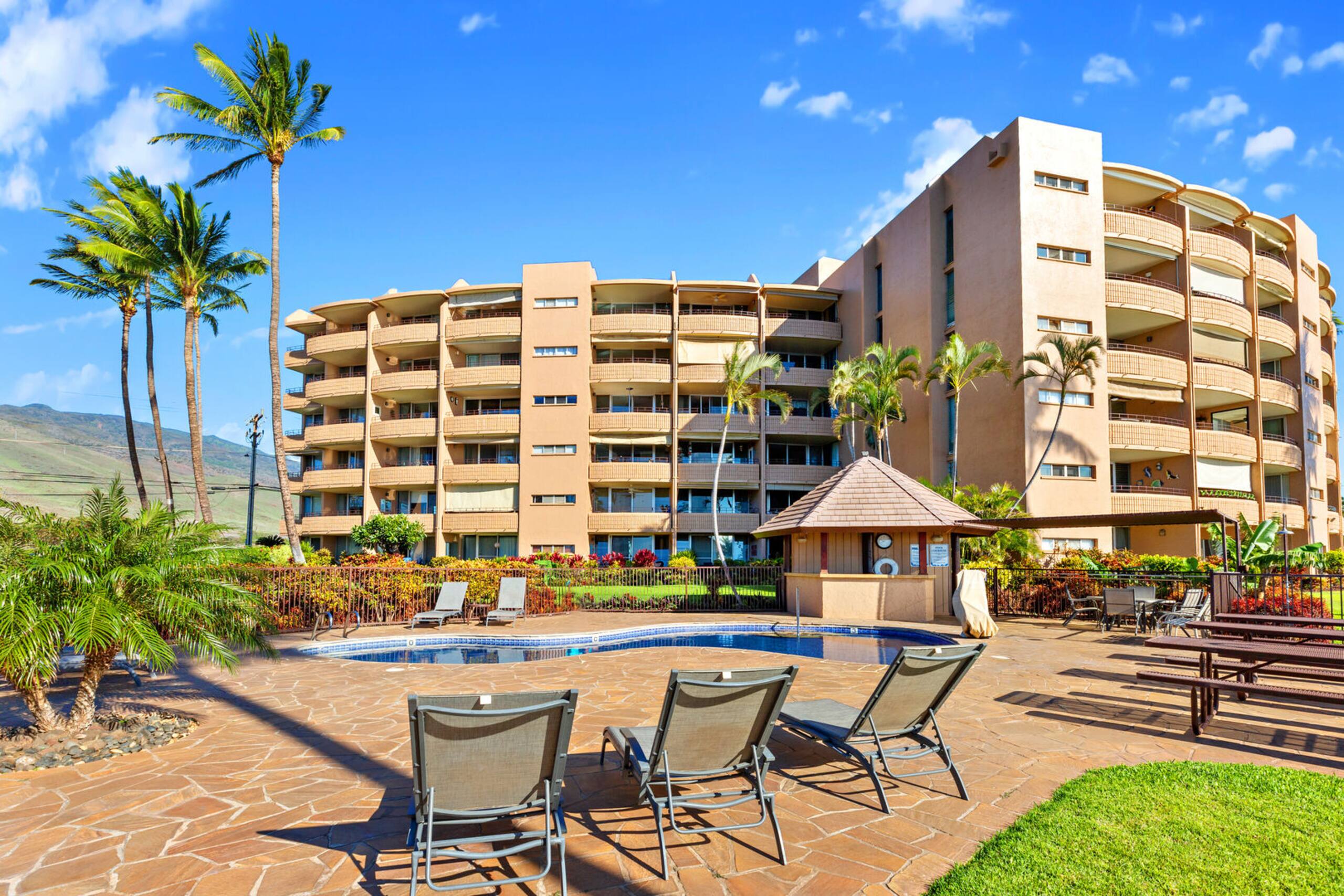 Condo in Wailuku · ★4.65 · 2 bedrooms · 3 beds · 2 baths - Image 27