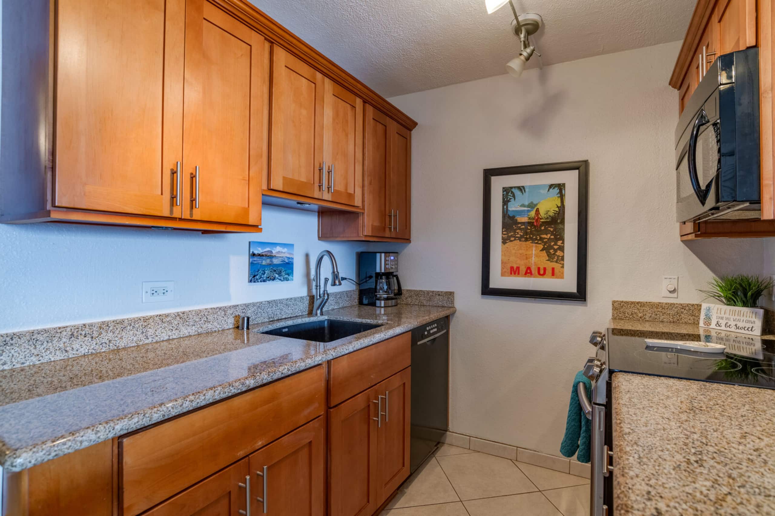Condo in Wailuku · ★4.65 · 2 bedrooms · 3 beds · 2 baths - Image 14