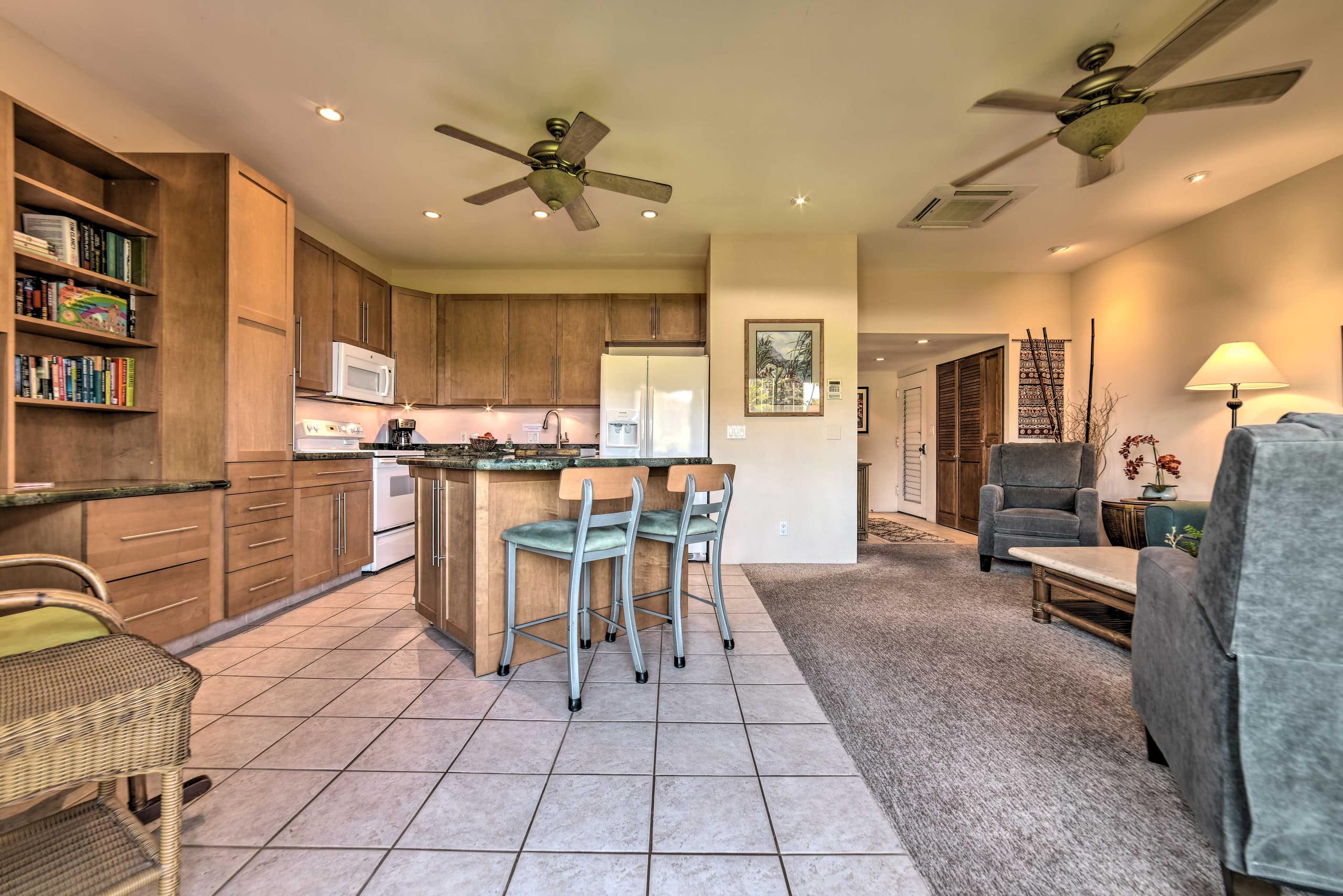 Condo in Kihei · ★4.33 · 2 bedrooms · 3 beds · 2 baths - Image 12