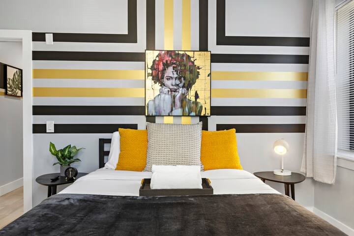 Free Parking~3 Suites Near Downtown Newark gallery image 5