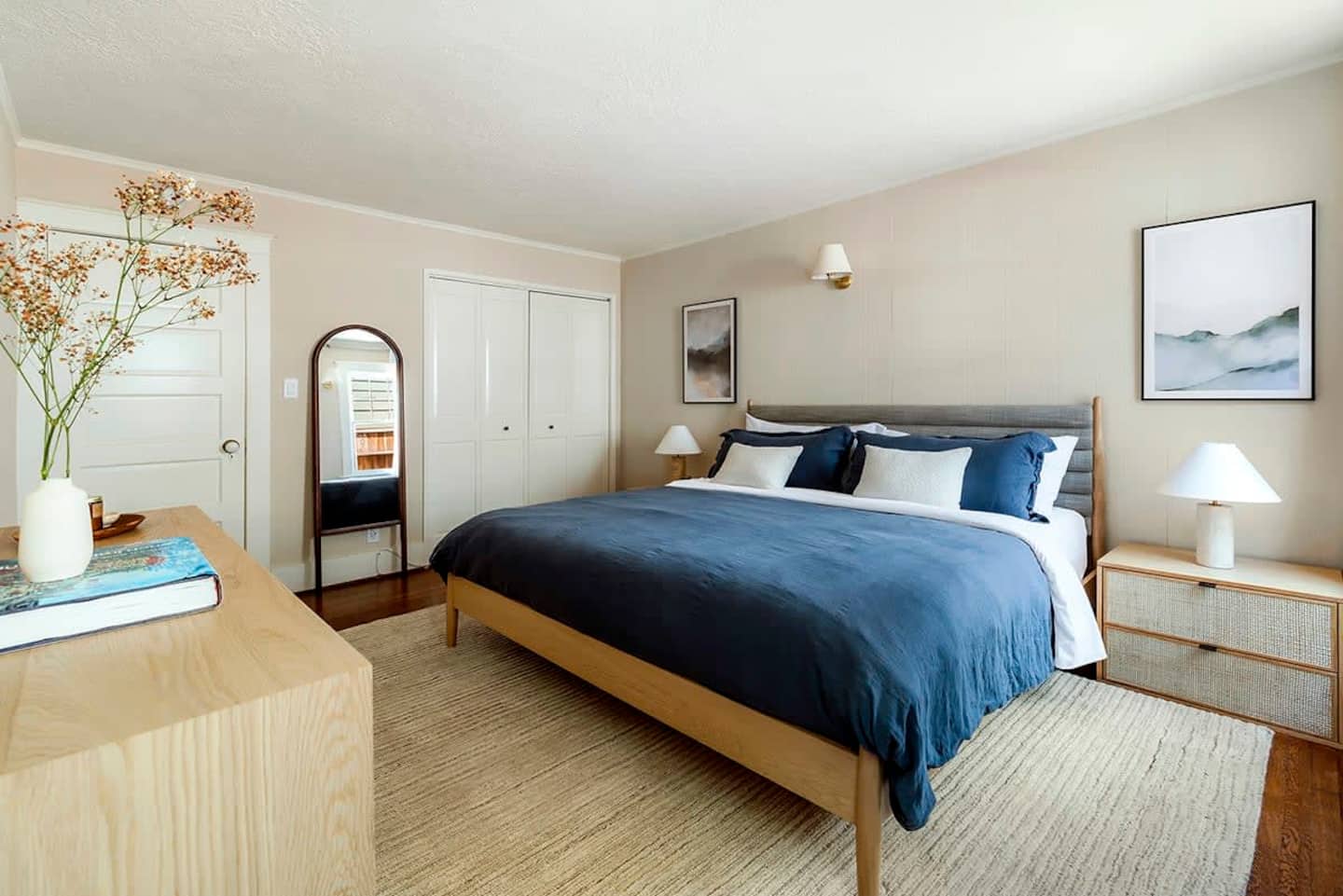 Interior Particulier designed Marco Place by Open Air Homes with 2023 interior design trends in mind.