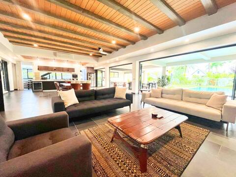 5BR Private Pool |Private Pool | Pool Table | Tub