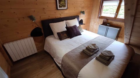 Annonce Airbnb populaire: Valley Lodge, cabin-style duplex in La Bresse à La Bresse