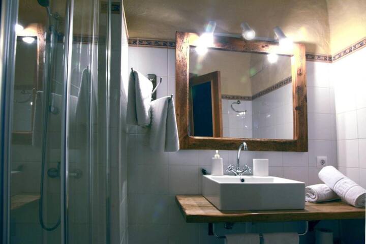 Apto dos dormitorios y terraza C gallery image 3