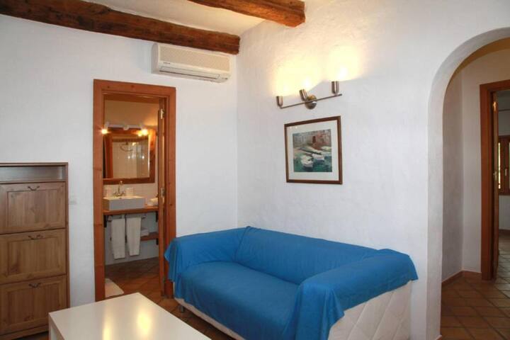 Apto dos dormitorios y terraza A gallery image 4