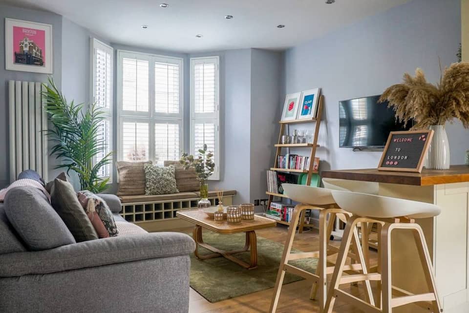 Lovely 2 Bedroom Garden Flat in London — photo 1
