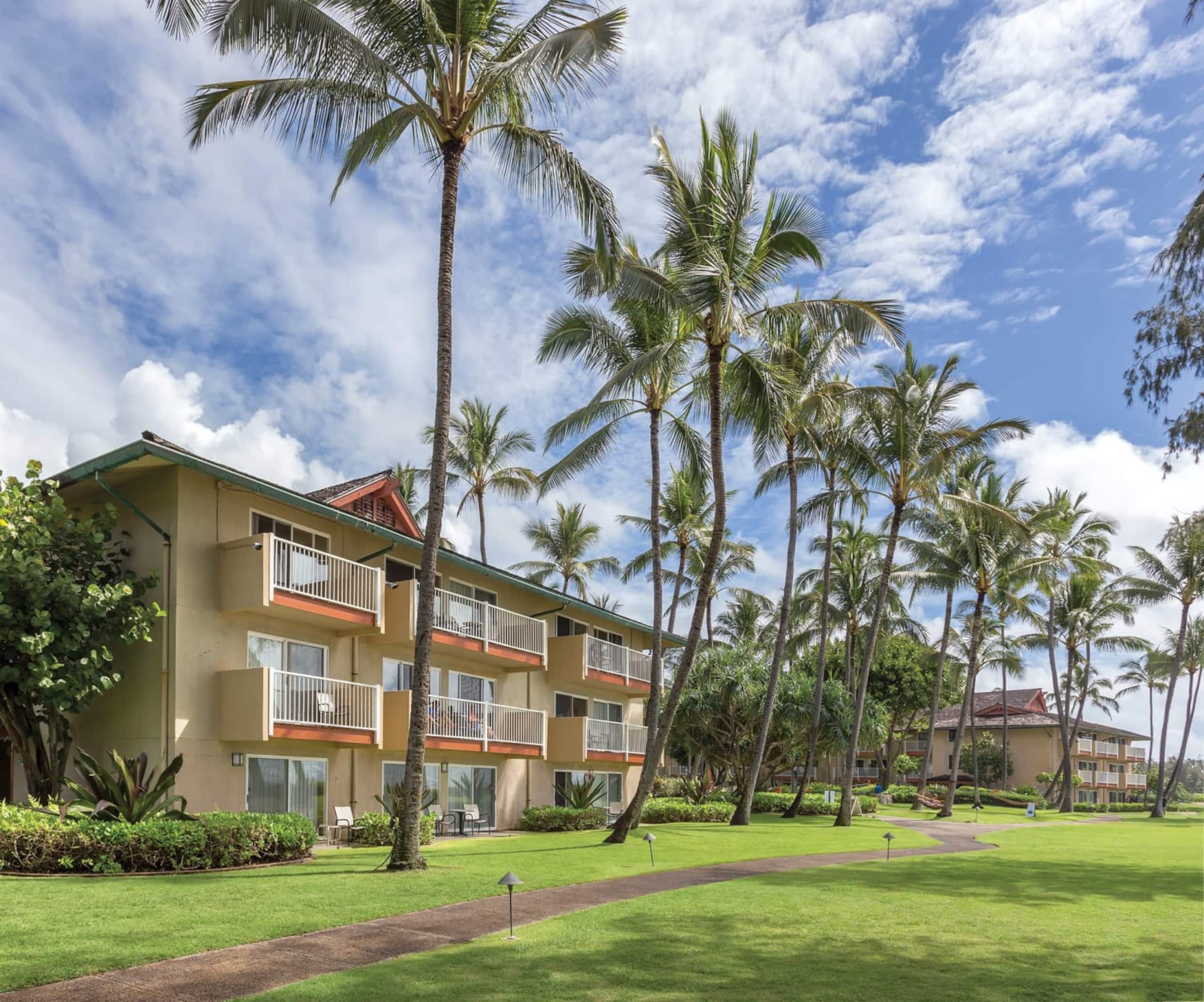 Condo in Kapaa · ★5.0 · 1 bedroom · 2 beds · 1 private bath - Image 31