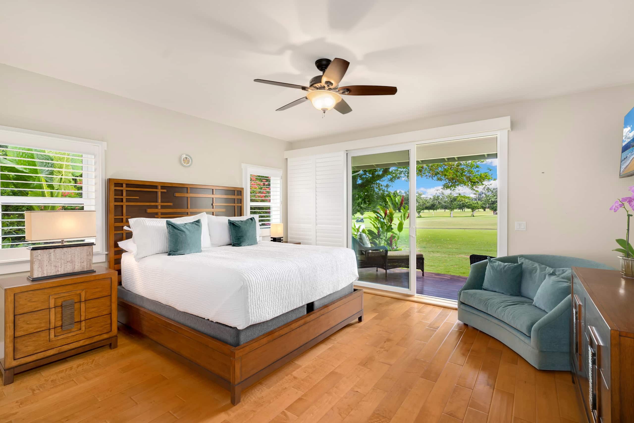 Hale Alaula, Elegant Hawaiian Home with A/C - Photo 21