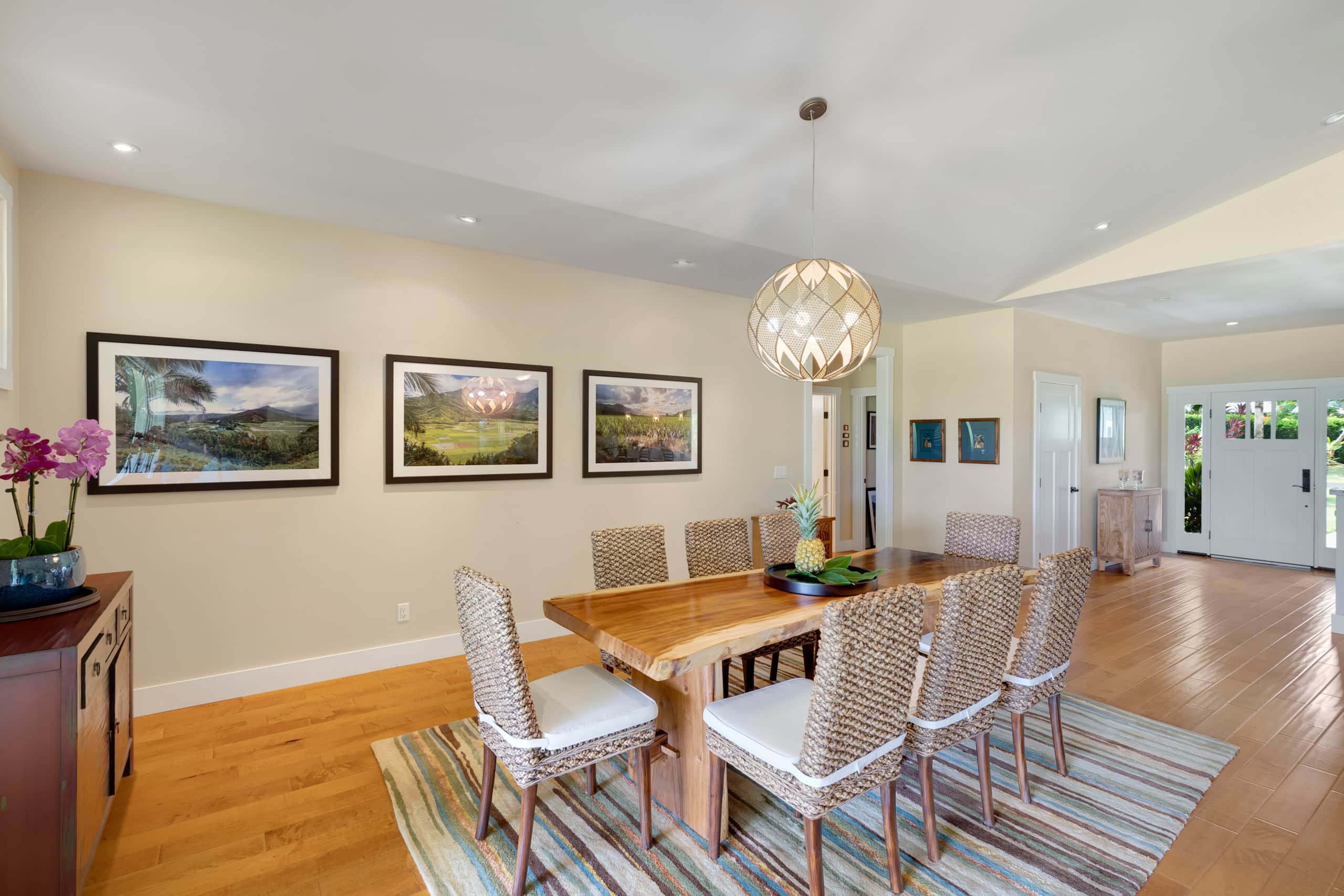 Hale Alaula, Elegant Hawaiian Home with A/C - Photo 13