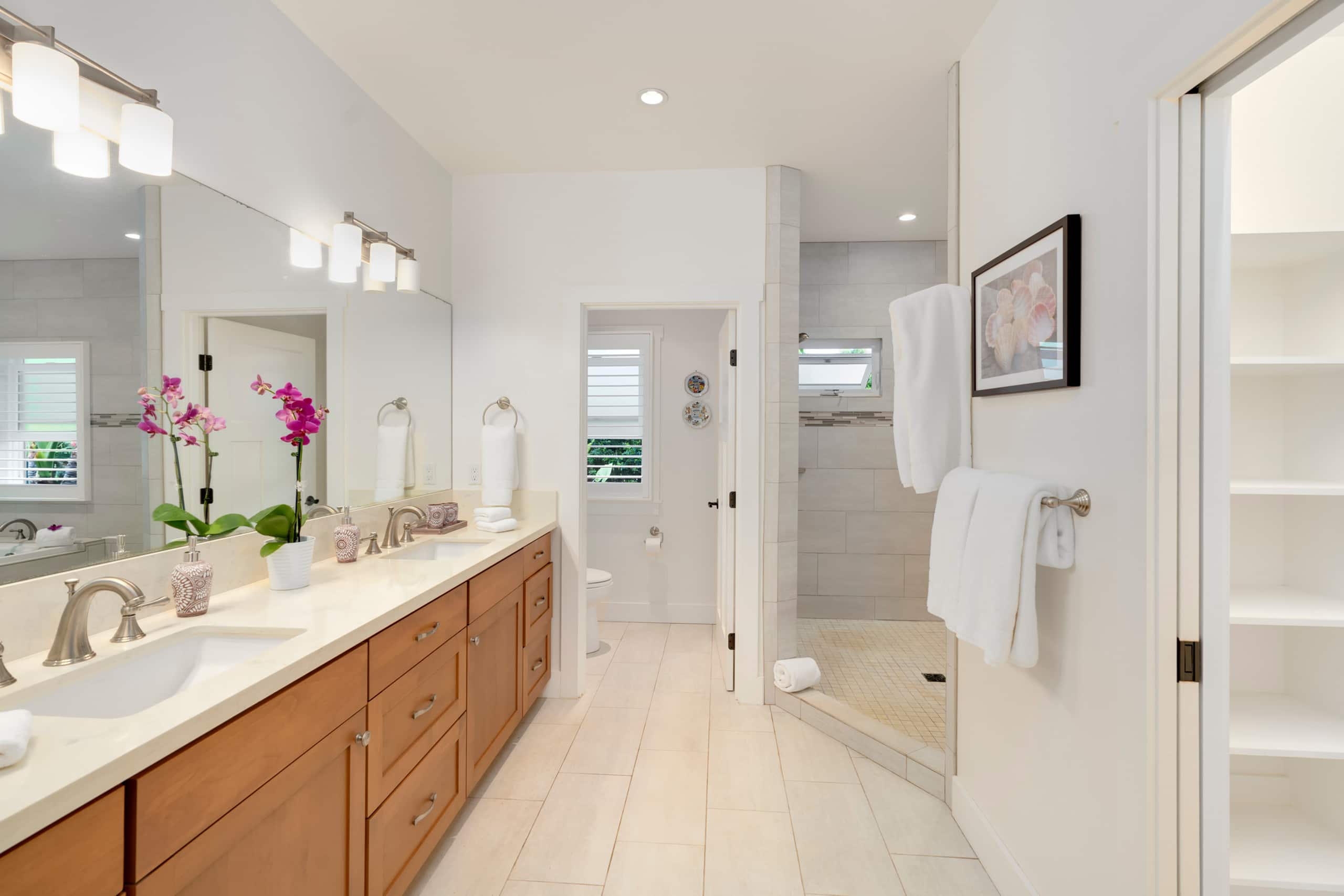Hale Alaula, Elegant Hawaiian Home with A/C - Photo 29