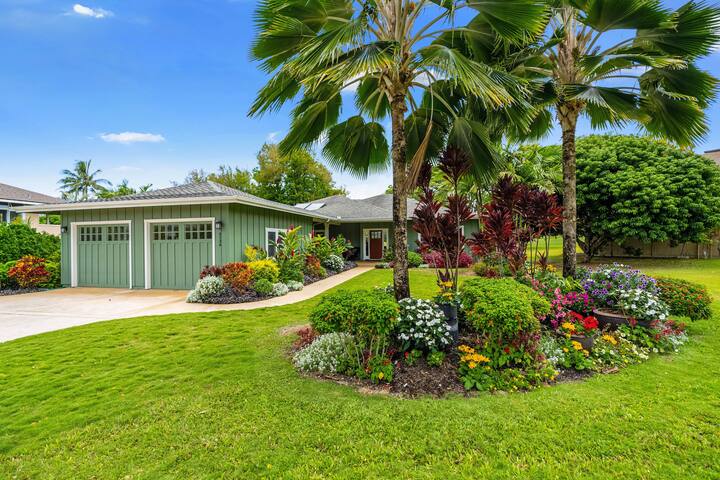 Hale Alaula, Elegant Hawaiian Home with A/C gallery image 2