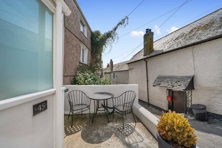 Beautiful Cottage Minutes from Mevagissey Harbour