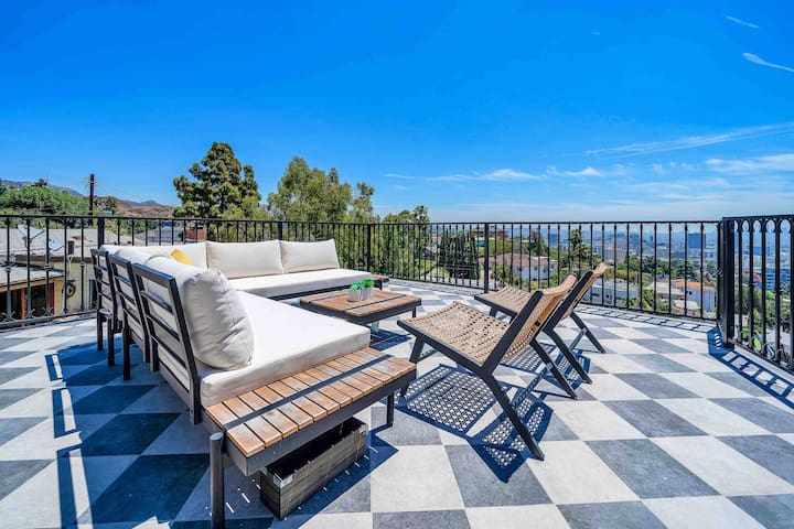 Voted Guest Favorite! Get Wow’d! Stellar Views