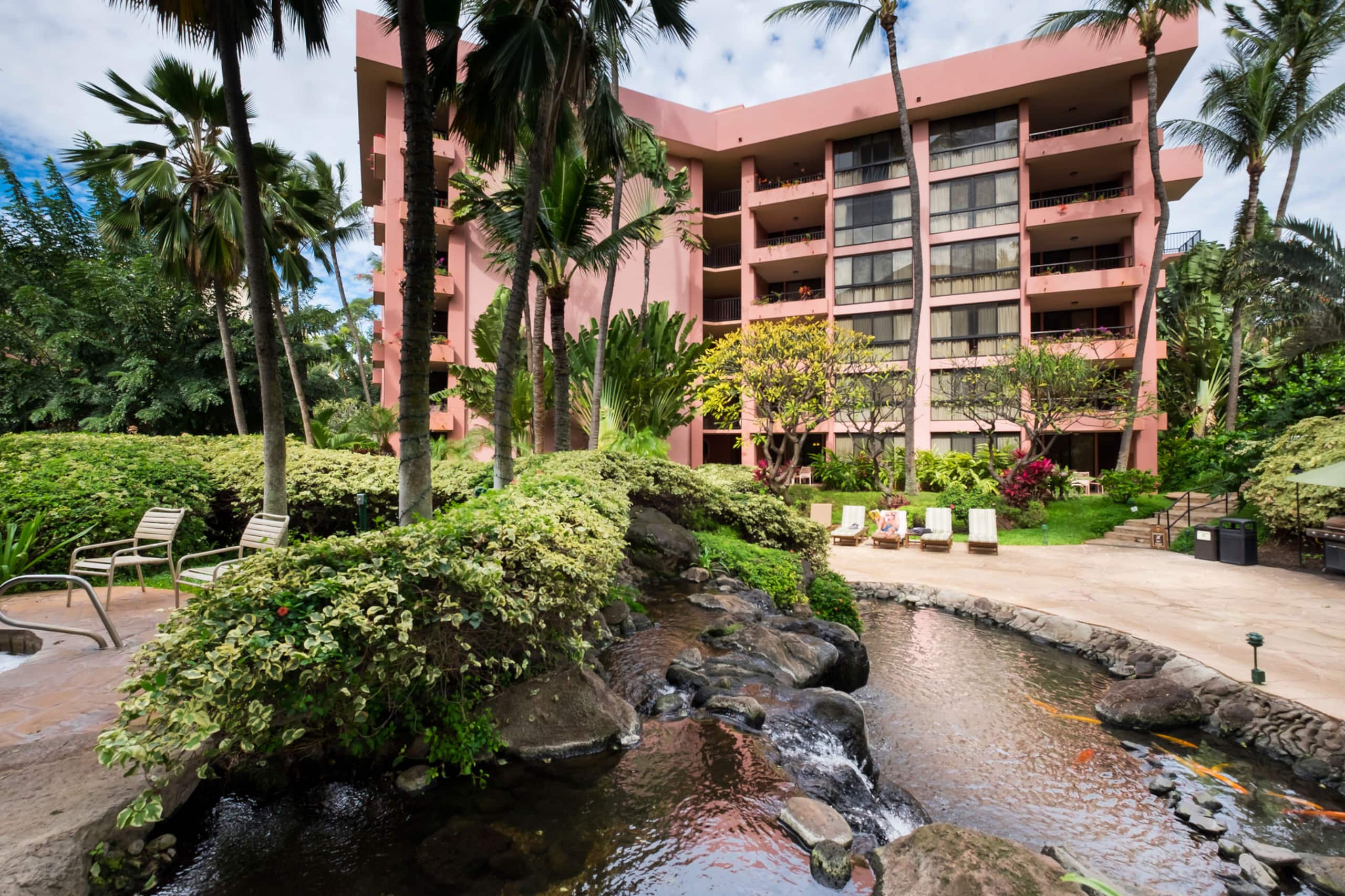Condo in Lahaina · ★4.75 · 1 bedroom · 2 beds · 1 private bath - Image 20