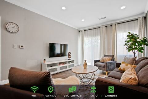 Cozy Urban Retreat