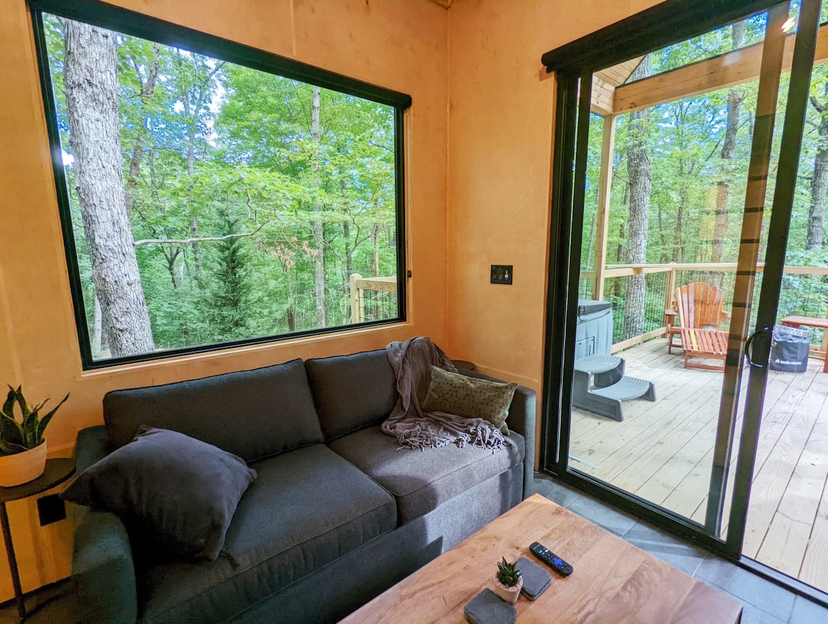 Photo inspiration: Picture Idea: Scandinavian Treetop Bliss Terralodge