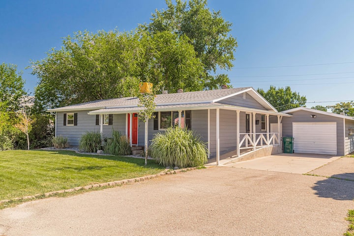 Mesa Manor: Pet Friendly W/ Fenced Yard - Fruita, CO