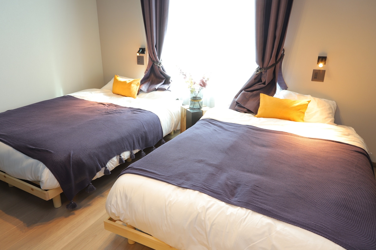 Soba 2 u spavaćoj sobi