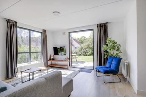 Top Airbnb: Groenlake Villa 6p vacation bungalow in Ewijk