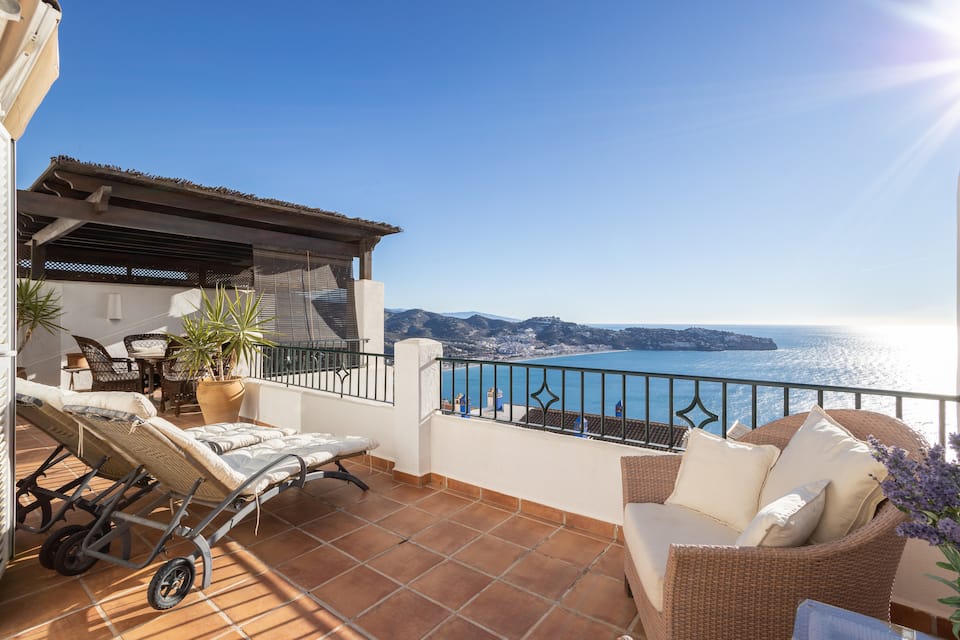 Ferienhaus 'Casa Segerlund' mit Meerblick, Gemeinschaftspool und WLAN — Foto 1