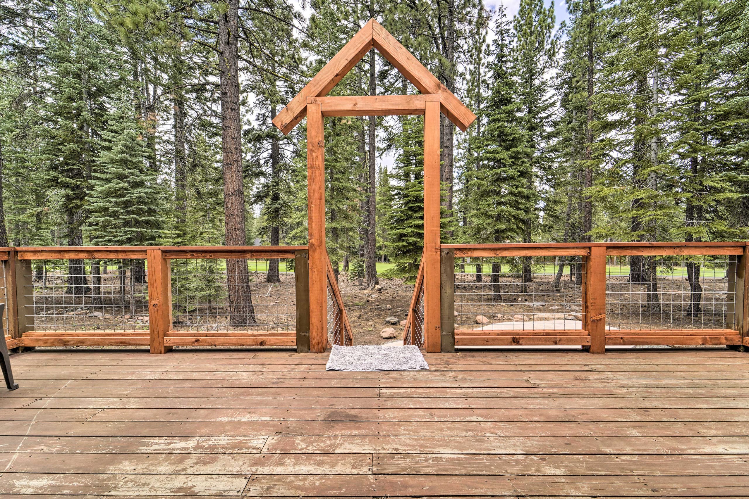 Truckee Home w/ Private Beach, EV Charger - Photo 31