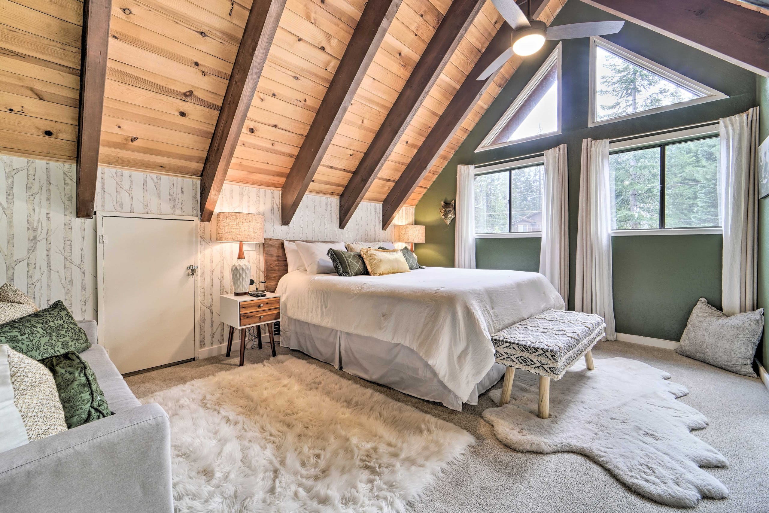 Truckee Home w/ Private Beach, EV Charger - Photo 23