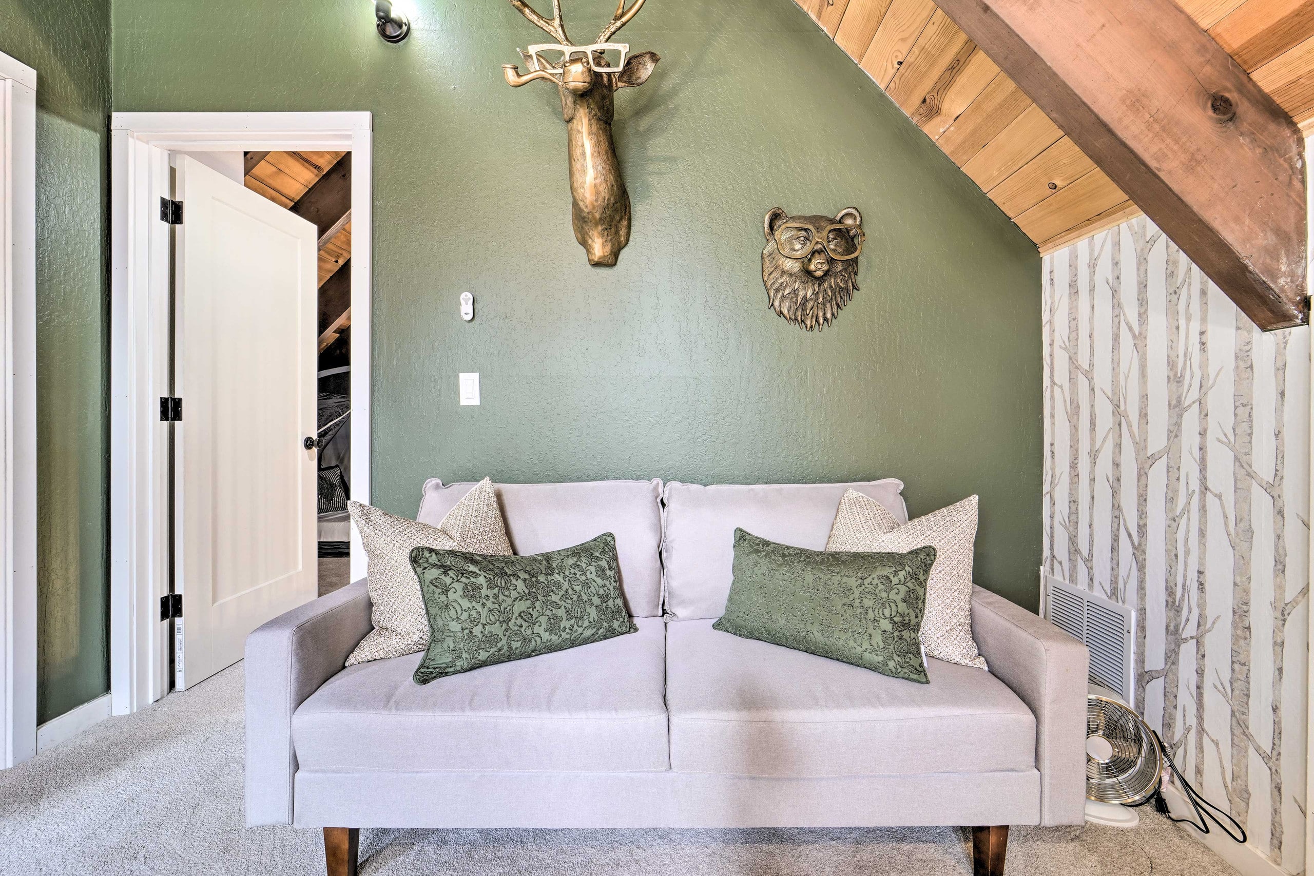 Truckee Home w/ Private Beach, EV Charger - Photo 25