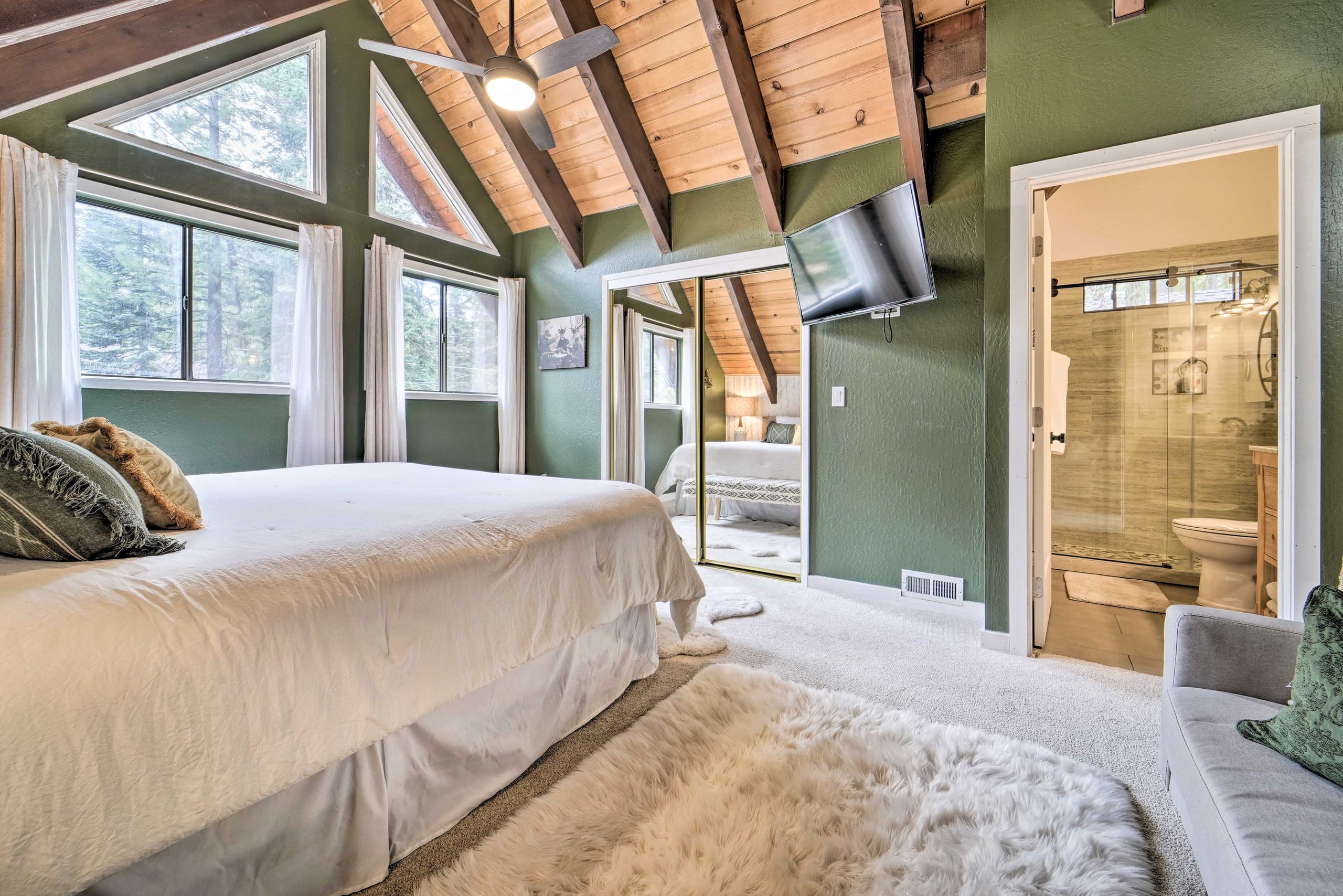 Truckee Home w/ Private Beach, EV Charger - Photo 24
